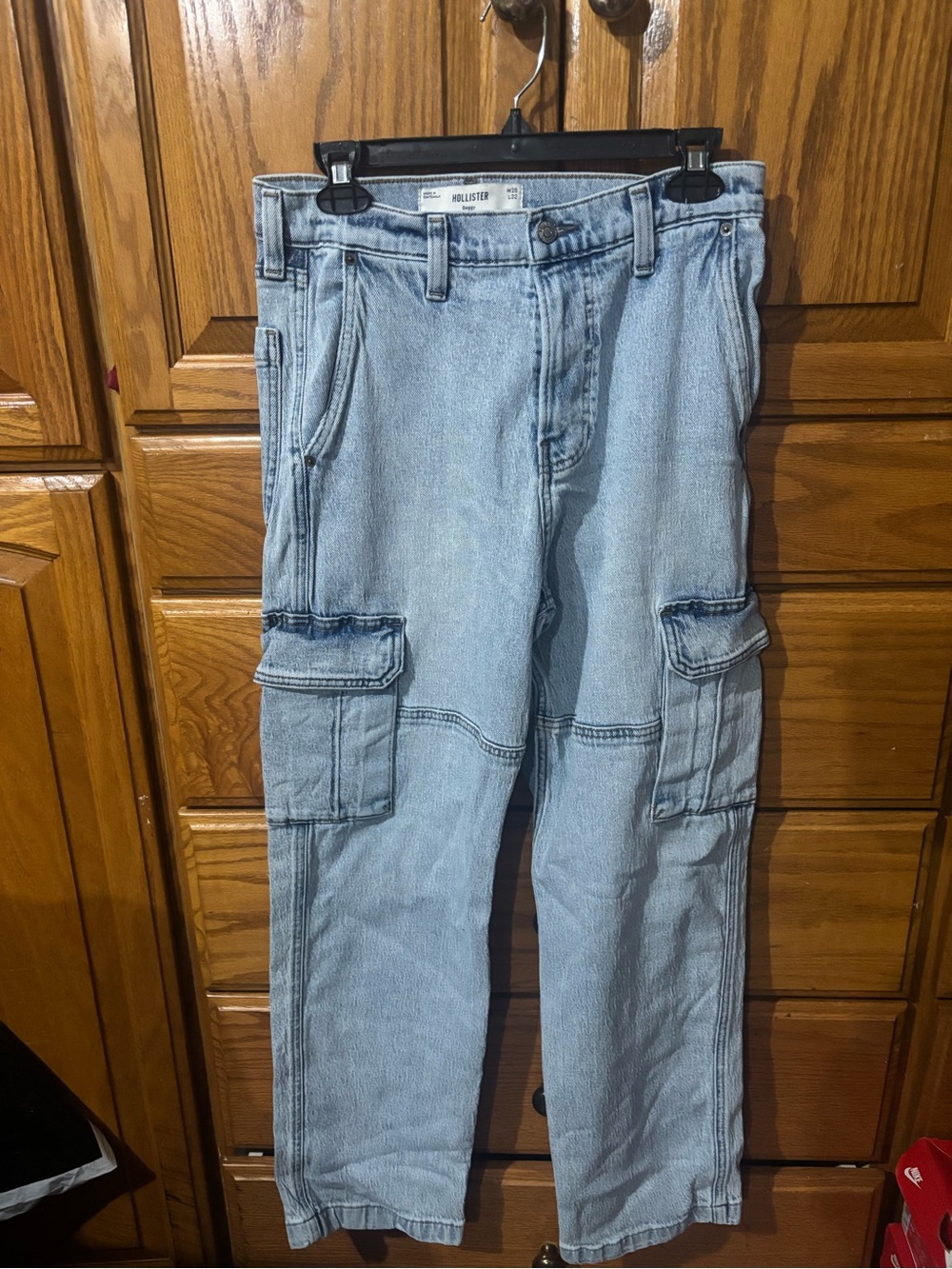Hollister Men's Light Wash Cargo Jeans